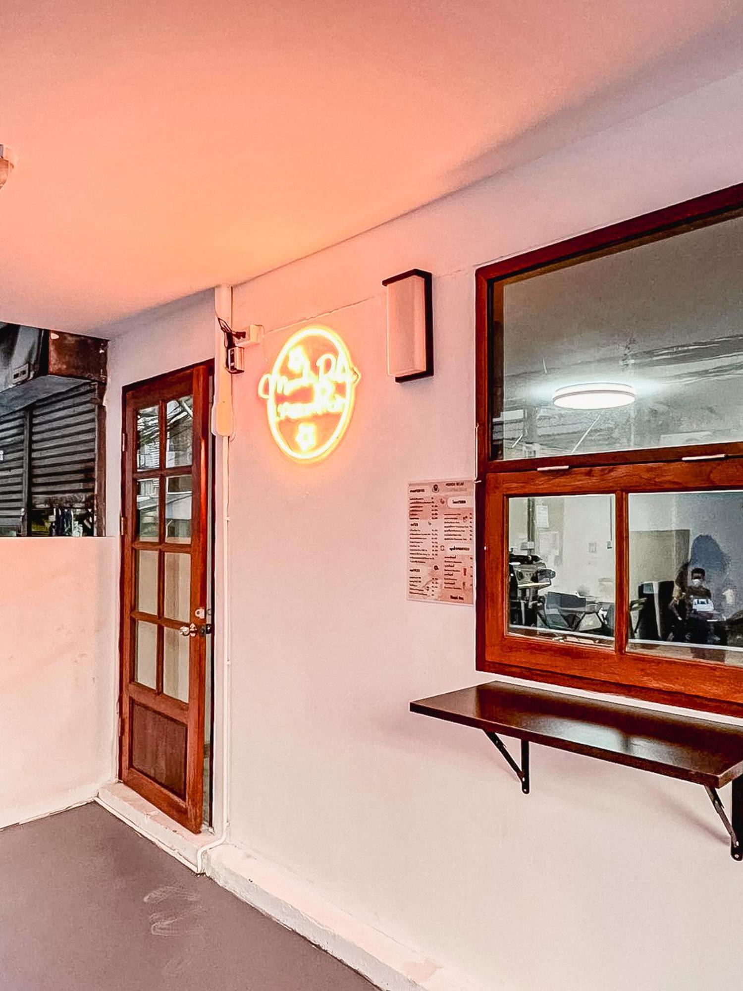 Moochi Relax L'assommior Khách sạn Bangkok